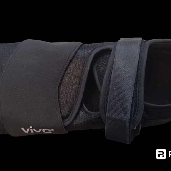 Vive Post Op Orthopedic Recovery Shoe XL - Picture 2 of 3